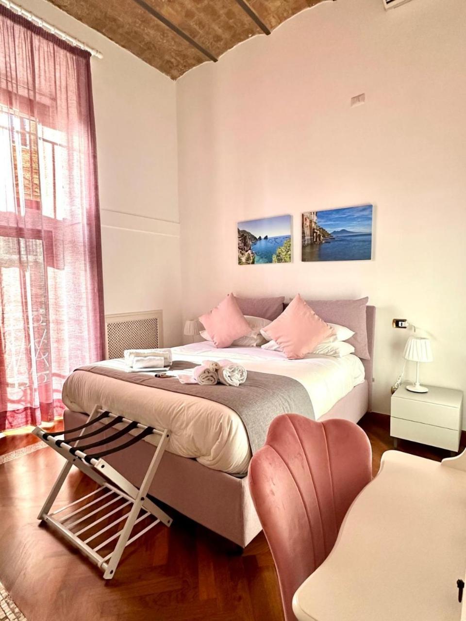 Pink Star Napoli Luxury Apartment Exterior photo
